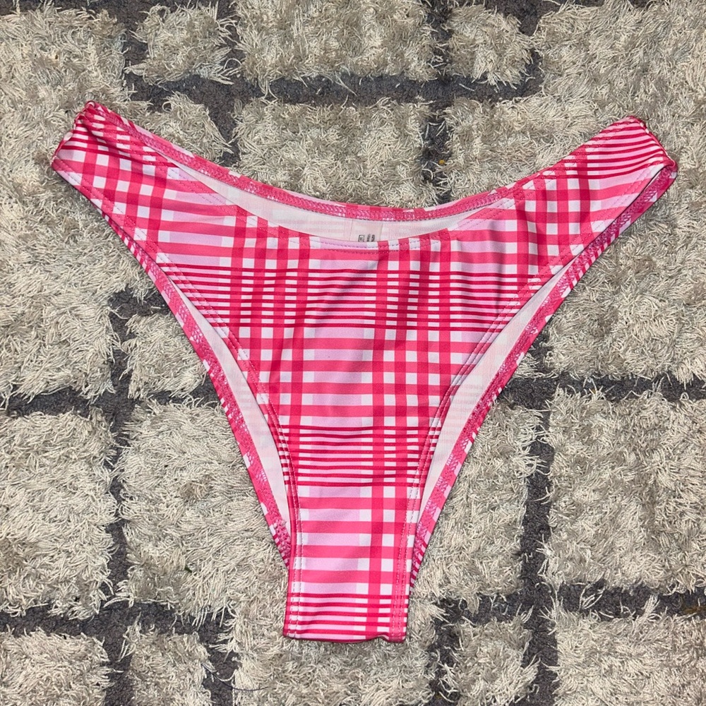 Shein Bikini - Picture 3 of 3